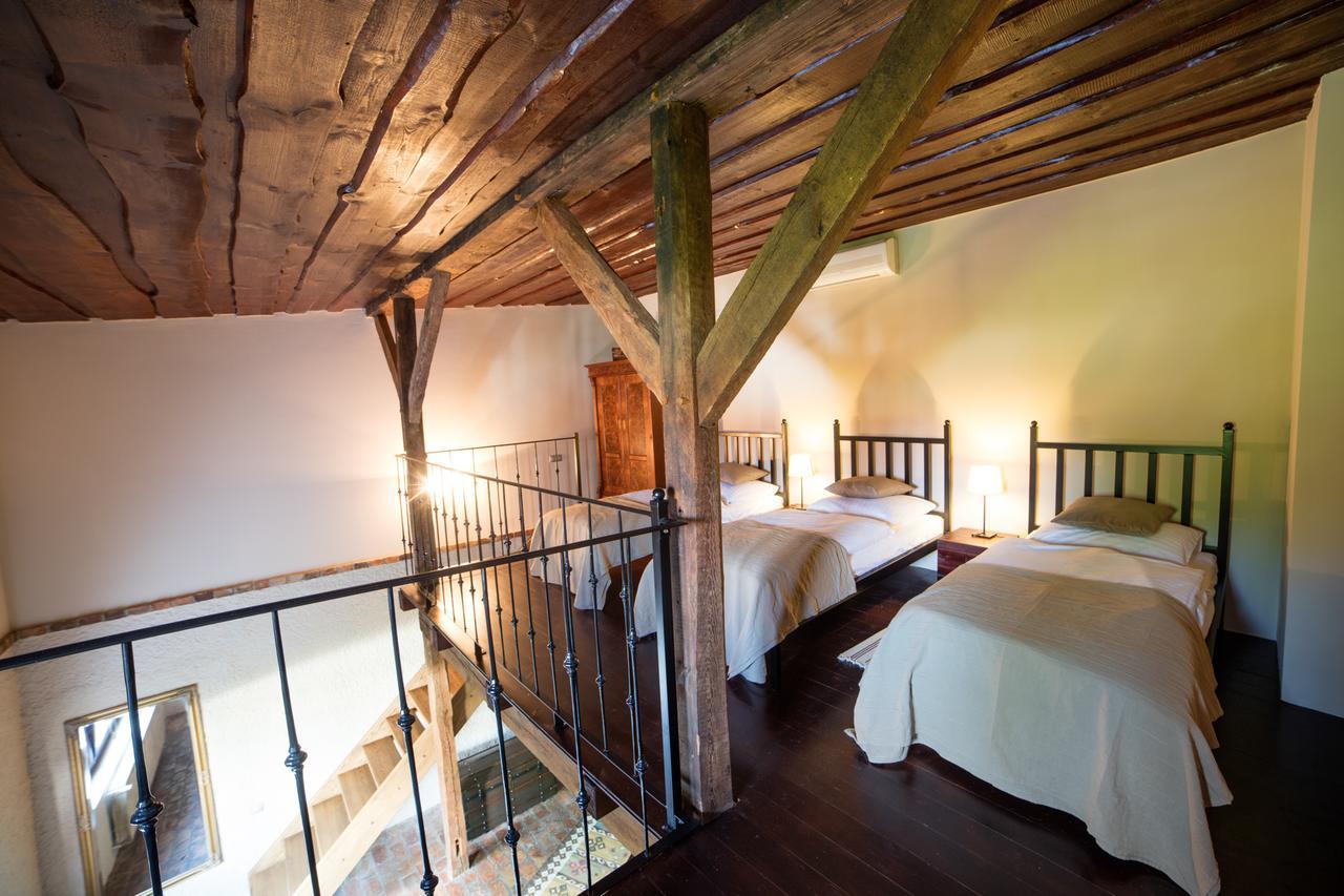 Apartamenty Za Murem Posen Exterior foto